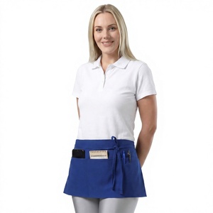 Tablier court noir personnalisé en polyester pour serveur(se) de restaurant, bar à café ou cuisine, avec trois poches - Product Image 1