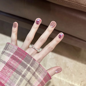 <span class=keywords><strong>Uñas</strong></span> Postizas Cortas Redondas de Color <span class=keywords><strong>Rosa</strong></span> Natural <span class=keywords><strong>con</strong></span> Destellos Rosados, Acabado Brillante, Reutilizables, para Uso Diario y Festivo - Product Image 1