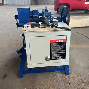 Vente directe usine : Machine automatique de filetage de tiges en bois rondes pour la fabrication de manches de balais, de balais à poils, de manches d'outils agricoles et de tiges décoratives en bois - Product Image 1