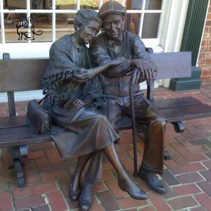 Vida decorativa Tamanho Amor Casal Velho Escultura Homem Velho Mulher Bronze Jardim Estátuas Sentado em Banco