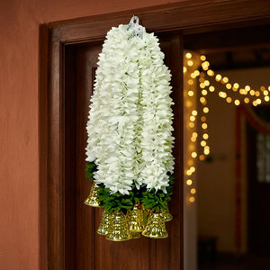 Guirlande de fleurs artificielles blanches avec clochettes dorées, décoration suspendue pour mariage, festival, maison, temple - Product Image 3
