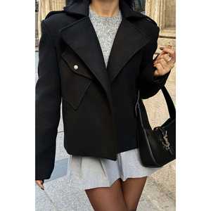 Chaqueta de Piel de Oveja Negra de Doble Botonadura para Otoño/Invierno, Ligera, con Relleno de Poliéster, Forro de Spandex, Diseño Sólido, Corta - Product Image 4