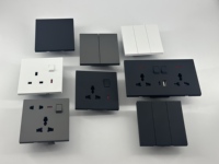 Precio de fábrica Home Hotel Diseño moderno Bien conocido Reino Unido Estándar Blanco Conmutado Doble 13A con USB + C Toma de interruptor eléctrico
