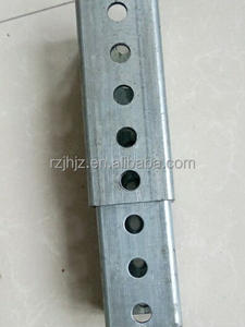 Dış Mekan Yol Trafik Güvenlik İşareti Direği Galvanizli Çelik Kare Montaj Direği Yol Trafik Delikli İşareti Direği - Product Image 4