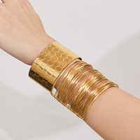 Für Modedesign Breites Glas-Naturstein-Armband Einfaches Einzigartiges Übertriebenes Vielseitiges Armreif 18k Vergoldeter Schmuck