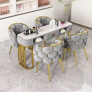 Meubles de salon de beauté en bois à prix d'usine, très demandés : ensemble table et chaise de manucure - Product Image 3