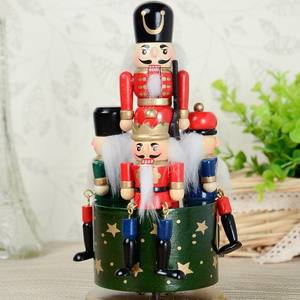 Boîte à <span class=keywords><strong>musique</strong></span> en bois de 20 cm avec manivelle, casse-noisette rotatif en MDF, décoration de Noël, artisanat, cadeaux de Nouvel An, cadeaux d'anniversaire, marionnettes pour enfants, maison - Product Image 4