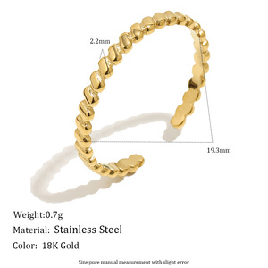 Bagues ouvertes empilables minimalistes en acier inoxydable plaqué or 18 carats avec perles, étoiles, cœurs et lettres d'amour – Bagues tendance pour femme, idée cadeau - Product Image 5