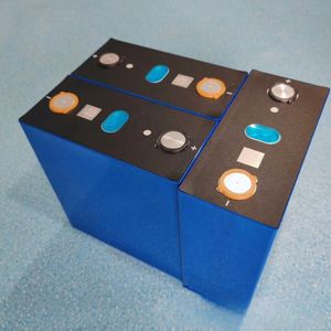 Baterías prismáticas de iones de litio Gotion Grade a <span class=keywords><strong>3</strong></span>,2 V: serie 30Ah/52Ah/105Ah-355Ah Lifepo4 - Product Image 3