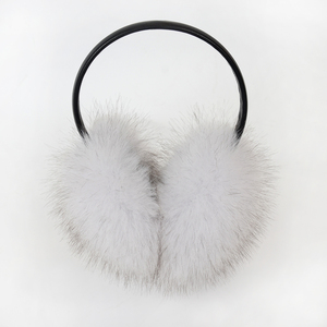 Orejeras de imitación de mapache bicolor con degradado 2026, diadema elástica negra que se ajusta sin apretar, diseñadas para viajeros urbanos - Product Image 2