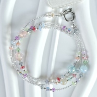 Colgante para teléfono estilo bandolera largo para niña, con cuentas de cristal rosa brillante y estilo Y2K. Abalorios de colores dulces de verano