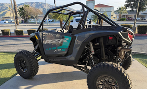 รถเอทีวี RZR 4 2026 แบบซ้อนทับกัน โครงเหล็กสีดำ สำหรับขับขี่บนพื้นที่ขรุขระ - Product Image 3