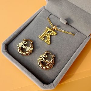 Lateefah индивидуальное имя мини для девочек серьги-кольца с буквами ожерелье именной браслет набор стальных украшений - Product Image 5