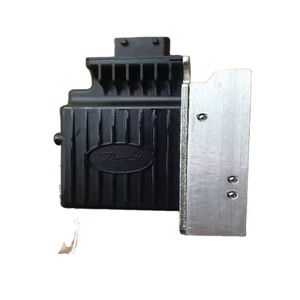 PVEM32 Contrôleur proportionnel moyen 11-32V DIN 1166829 157B4735 - Product Image 2