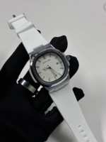 Nouvelle montre à quartz de luxe pour homme, boîtier carré en alliage, bracelet en silicone, étanche, simple, tendance, lumineuse, avec date