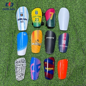 Vente en gros de protège-tibias de football personnalisés Protège-tibias de football Protège-tibias de football par sublimation - Product Image 1