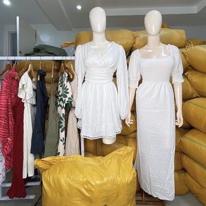 Novo Lote de Roupas Mistas de Grife com Design Moderno para Atacado – Vestuário Feminino de Alta Qualidade - Product Image 5