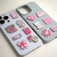 Autocollants de téléphone personnalisés en émail rose, autocollants de téléphone esthétiques mignons pour femmes, accessoires de téléphone avec texte personnalisable