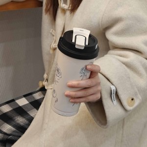 Tasse à café personnalisée Muguet pour fille, en acier inoxydable 304, thermos double paroi, portable pour voiture avec paille - Product Image 2