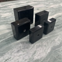 Socle de trophée carré en marbre noir idéal pour les figurines de modèles de trophées, différentes tailles