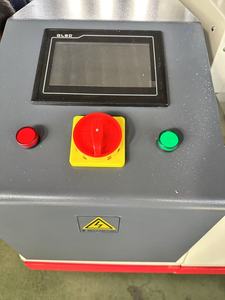 Machine à souder à deux positions pour profilés uPVC haute qualité HFL, machine de fabrication de fenêtres et de portes en PVC - Product Image 6