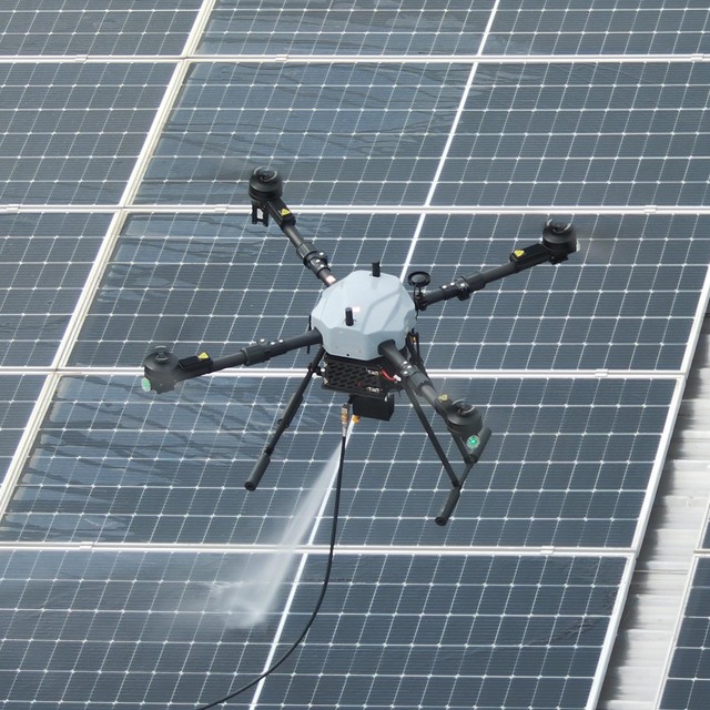 Professional Washing Drone for Window Cleaning /wash Roof Drone Manufacturer