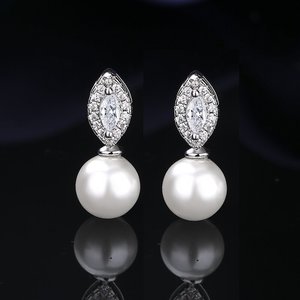 QH lujo moda elegante mujer Stud pendientes último diseño para fiesta y boda joyería de latón de moda - Product Image 5