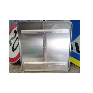 Panneau de signalisation en aluminium bleu carré haute visibilité 800mm panneau de sécurité routière réfléchissant panneau de signalisation solaire en acier - Product Image 5