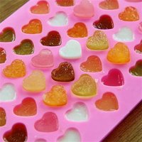 55-fach Silikonform mit Mini-Herzchen, lebensmittelecht, antihaftbeschichtet, für Schokolade, Süßigkeiten, Gelee, Eiswürfel, Seife, Wachsmalstifte, Wachsschmelzen