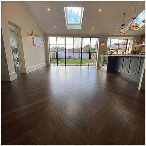 하이 퀄리티 유럽 화이트 오크 공학 목재 바닥재 월넛 셰브론 쪽모이 세공 나무 바닥 - Product Image 5