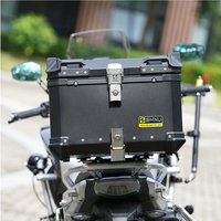 Vente en gros de coffre de moto en aluminium de grande capacité, étanche, anti-poussière, pour le rangement des bagages et du casque, à dégagement rapide