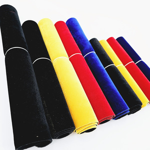 Tapis de jeu de haute qualité, tapis en velours épaissi, accessoire de magie pour poker, tapis de table, tours de cartes, pièces de monnaie. KingMagic - Product Image 1