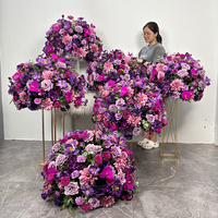 Boule de fleurs décoratives de fête d'événements de mariage lisse couleur violette boule de fleurs rondes artificielles
