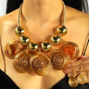 עגילי boho מתכת חוט עגילים סלילים שרשרת תליונים סטים סטים אופנתיים קריסטל גדולים אופנתיים - Product Image 2
