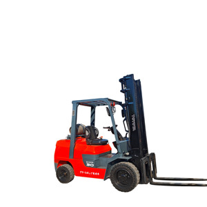 Diesel Engine Counterbalance Forklift Reliable Diesel Engine Retail Industries High Quality <b>Used</b> Secondhand Japanese for 1 - Product Image 1