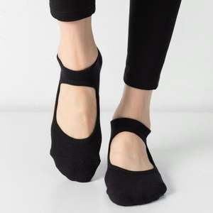 Chaussettes athlétiques professionnelles Pilates en coton peigné épais pour femmes - Product Image 2