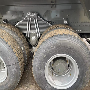 Camions bennes Howo 8x4 12 roues à vendre - Product Image 5