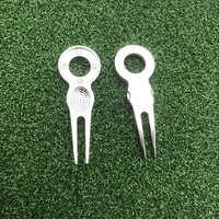 Accessoires de golf en gros en stock – Outil de réparation de divots magnétique vierge en métal pour le golf