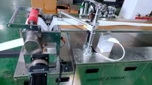 Nouvelle machine professionnelle pour sucettes sphériques tourbillonnées, sucettes sandwich au caramel, bonbons durs, spécial petits bâtonnets en papier - Product Image 5