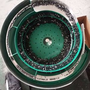 ระบบเครื่องป้อนสกรูแบบอัตโนมัติแบบกำหนดเองพร้อมเครื่องป้อนแบบสั่นสะเทือนราคาประหยัด - Product Image 3