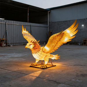 Realistische Gouden Adelaar Vogellantaarn Zijden Lantaarn Levendig Thema Dierenvogel Festival Lantaarn voor Park Buiten Binnen Decoratie - Product Image 1