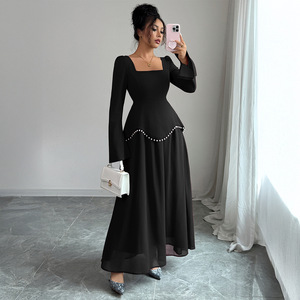 فستان نسائي جديد طويل وأنيق بياقة مربعة وأكمام طويلة مزين باللؤلؤ ومرقع، فستان طويل أنيق وبسيط وراقي - Product Image 6