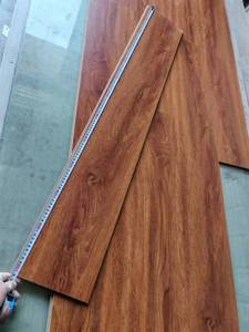 <span class=keywords><strong>Suelo</strong></span> <span class=keywords><strong>Laminado</strong></span> de Estilo Moderno Más Vendido en 8 mm y 12 mm de Grosor, AC2, AC3 - Product Image 2