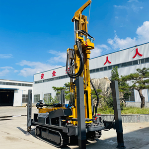 เครื่องเจาะบ่อน้ำไฮดรอลิก UNIQUE 800M แบบติดตั้งบนรถตีนตะขาบ - Product Image 2