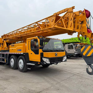 GRÚA MÓVIL USADA XCMG QY50K-II de 50 Toneladas con Pluma de 42.7m y Brazo Auxiliar de 16m - Product Image 1