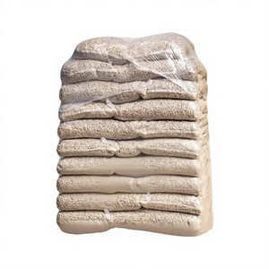 Granulés de bois de pin ENplus A1 de qualité supérieure, combustible biomasse par SIA Broceni en sac – Vivez l'apogée de la biomasse en forme de bâtonnets - Product Image 1