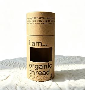 Emballage personnalisé en tube de papier kraft écologique avec fenêtre transparente en PVC, boîte cylindrique en papier pour l'emballage de vêtements, d'écharpes, de t-shirts, de serviettes - Product Image 4