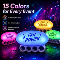 Lampe LED promotionnelle à quatre doigts pour l'encouragement, personnalisable, idéale pour concerts, festivals, événements sportifs, fêtes, cadeaux pour fans