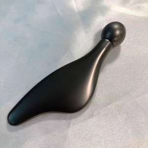 Outil de <span class=keywords><strong>massage</strong></span> facial Gua Sha en alliage de zinc personnalisé pour sculpter le <span class=keywords><strong>visage</strong></span>, grattoir Gua Sha avec rouleau pour le <span class=keywords><strong>visage</strong></span> - Product Image 3