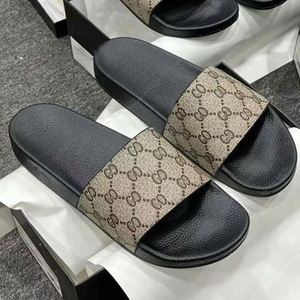 Top Quality Designer Shoes Retro Style Sandals Casual Shoes Men Fashion Flats slippers and Beach <b>Slide</b> slippers Are Selling Well - Product Image 1